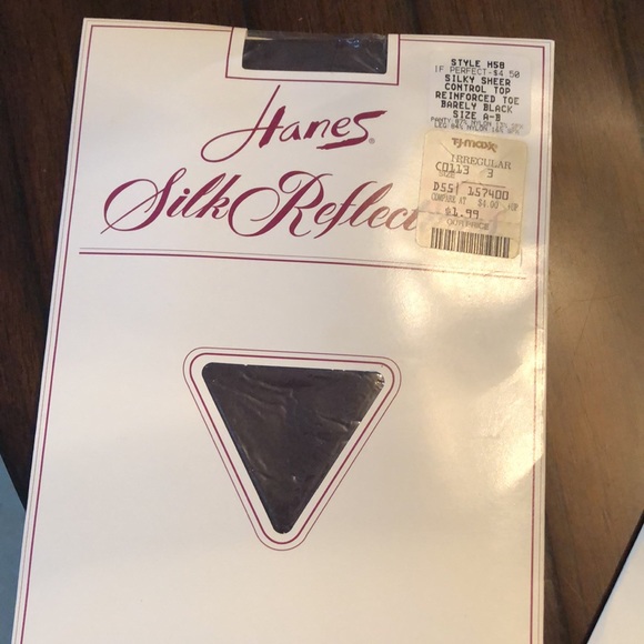 Hanes 2-Pack Silky Sheer Control top reinforced toe Stockings - Picture 2 of 6